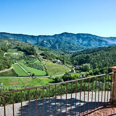 Castello Di Mammoli Landhaus *
